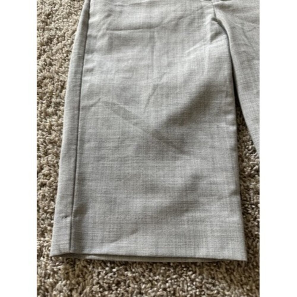 Express Design Studio Editor Gray Capri Bermuda S… - image 2